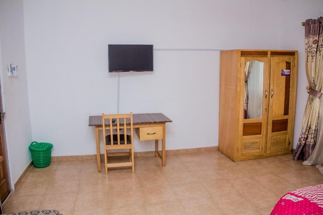 Elizz Guest House Janman Экстерьер фото